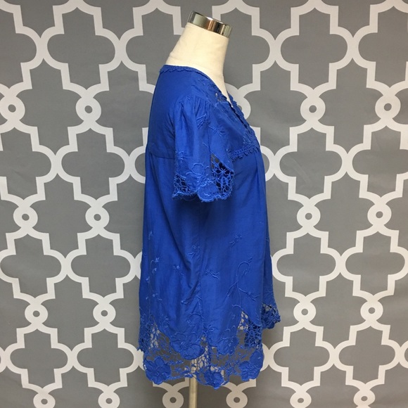 ❌SOLD❌ Vanessa Virginia Azurite Crochet Top 8L - Picture 5 of 8